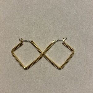 NWOT Uncommon James Girl Boss Small Hoops